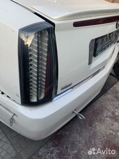 Фонарь задний левый Cadillac Sts