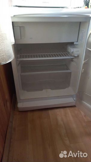 Холодильник маленький