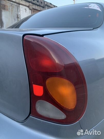 Фонарь задний правый Chevrolet Lanos