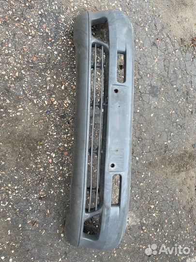 Бампер передний Mercedes Vito W638 OM 611 2001