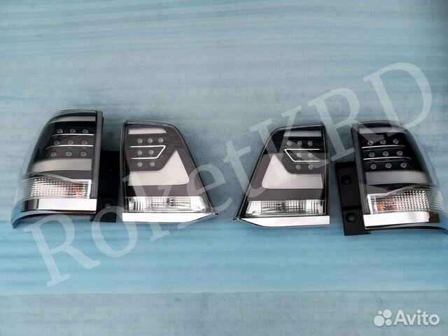 Задние фонари Land Cruiser 200 Бело-Черные