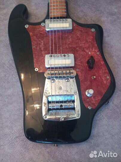 Электрогитара Тоника