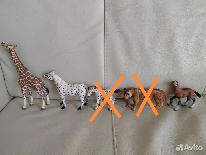 Фигурки животных Schleich, Bullyland