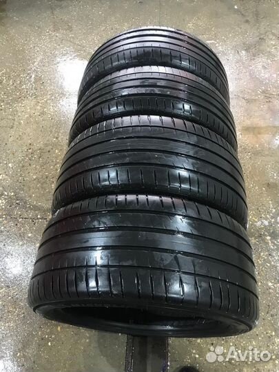 Michelin Pilot Sport 4 245/40 R19 и 245/45 R19