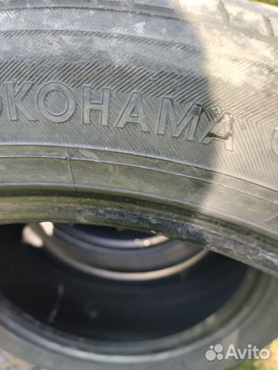 Yokohama 104ZR 255/55 R17