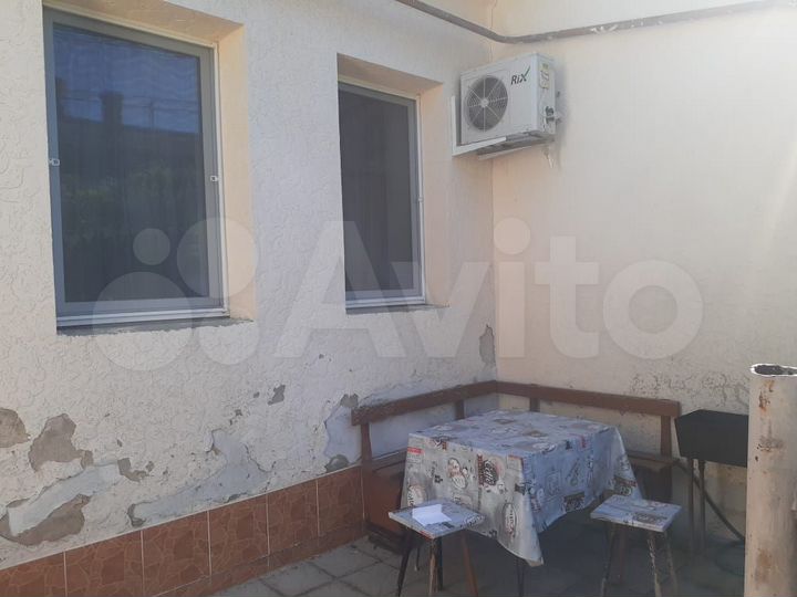 Дом 38 м² на участке 3 сот.