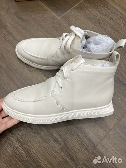 Ботинки женские