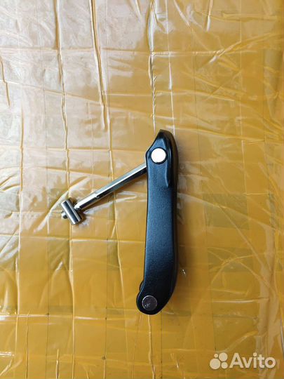 Язычок зажим на Kugoo V1