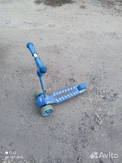 Самокат детский трехколесный бу