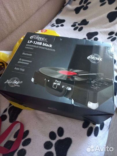 Виниловый проигрыватель Ritmix