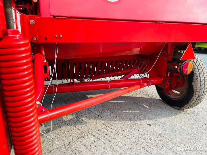 Пресс-подборщик Famarol Z511, 1997