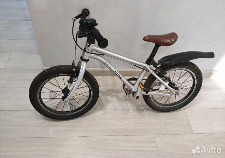 Легкий велосипед Early Rider 16'