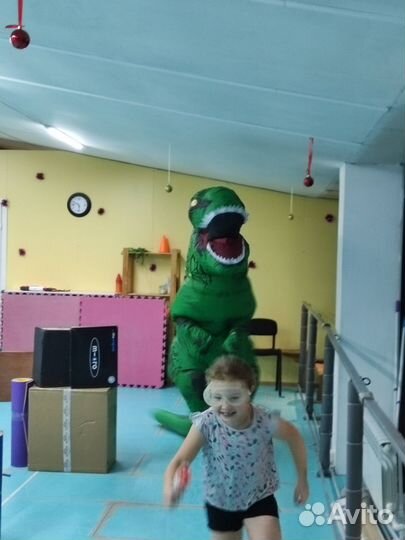 День рождение, мероприятие в стиле нерф-батла