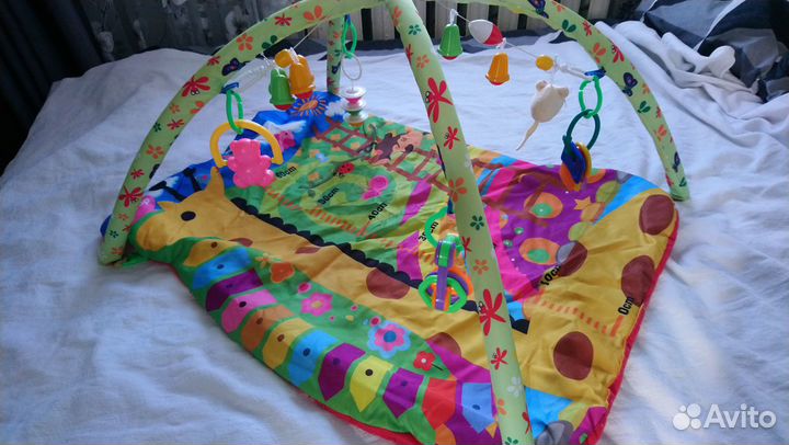 Развивающий коврик