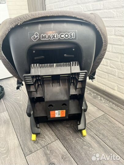 Детское кресло maxi cosi 9-18 кг