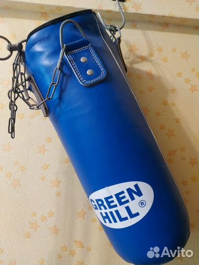 Продается боксерский мешок и перчатки