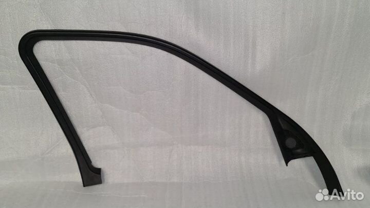 Накладка двери Bmw X5 E70 N62N (4000CC / 261KW)