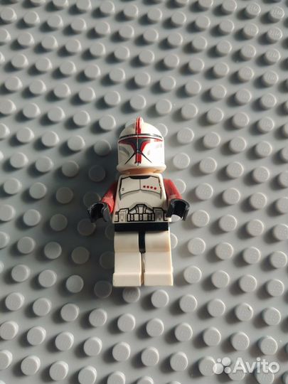 Lego Star Wars Clone Trooper Captain (Phase 1) sw0