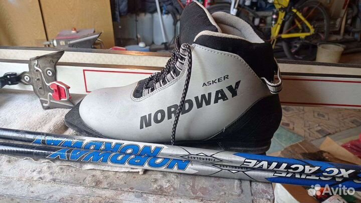 Лыжный комплект беговых лыж Germina