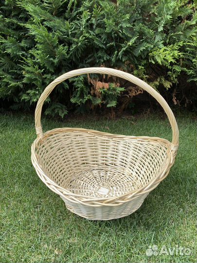 Корзина плетеная для пикника для грибов