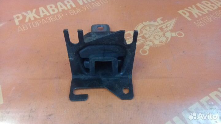 Подушка опора крепление двс левая Renault Logan 2