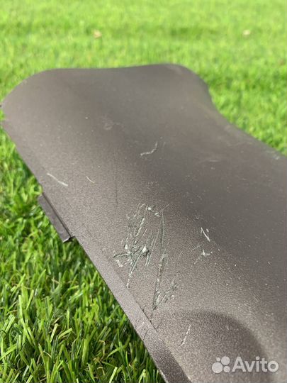 Обшивка стойки передней задняя правая верхняя Ford