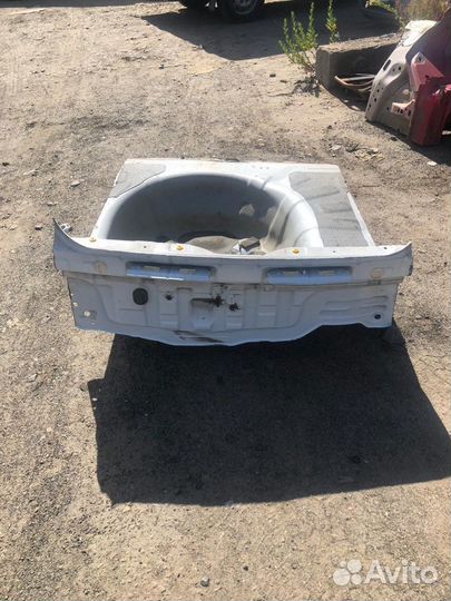 Kia Rio III задняя ванна