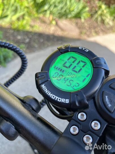 Электросамокат Dualtron Victor