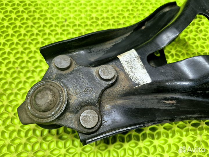 Рычаг передний правый Renault Arkana 2021