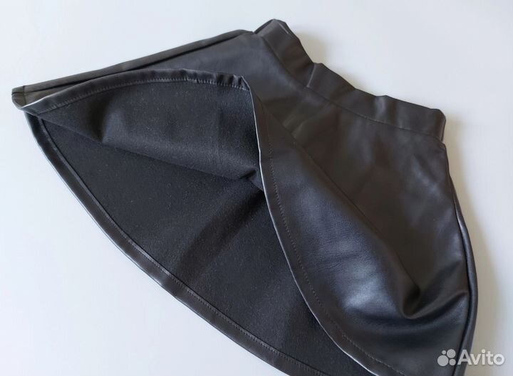 Одежда для девочки 104 см