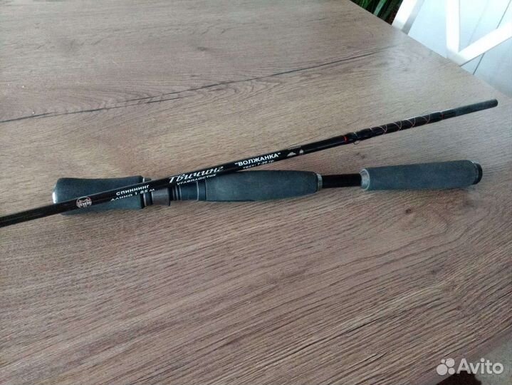 Спиннинг Волжанка и штекерный mifine baalize