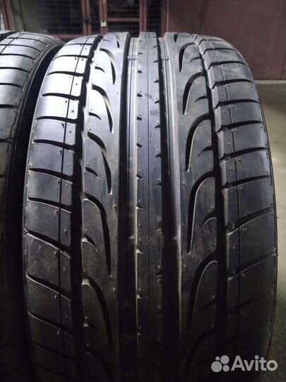 Dunlop SP Sport Maxx 235/30 R20