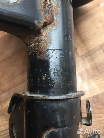 Стойка передняя левая (б/у оригинал) Mazda 6-2014