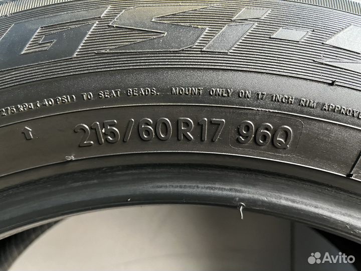 Toyo Observe GSi-5 215/60 R17