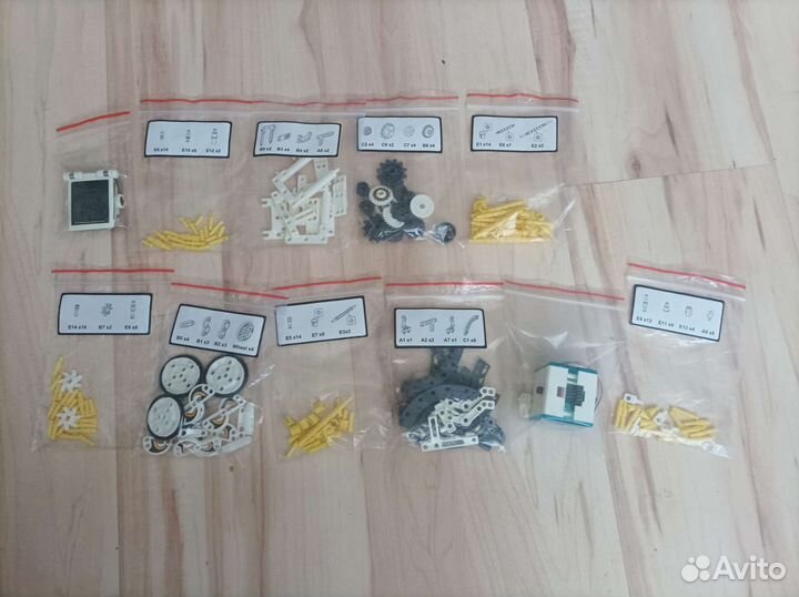 Конструктор на солнечной батарее 14 в 1