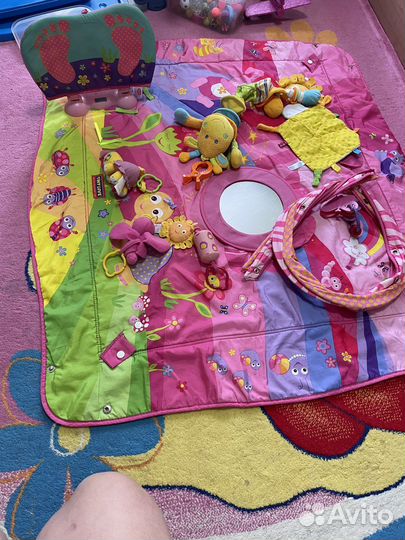 Развивающий коврик для малышей