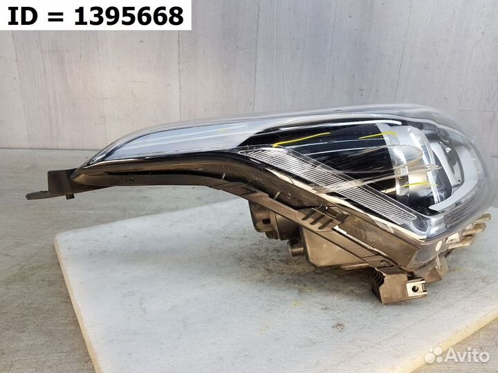 Фара правая Hyundai Creta