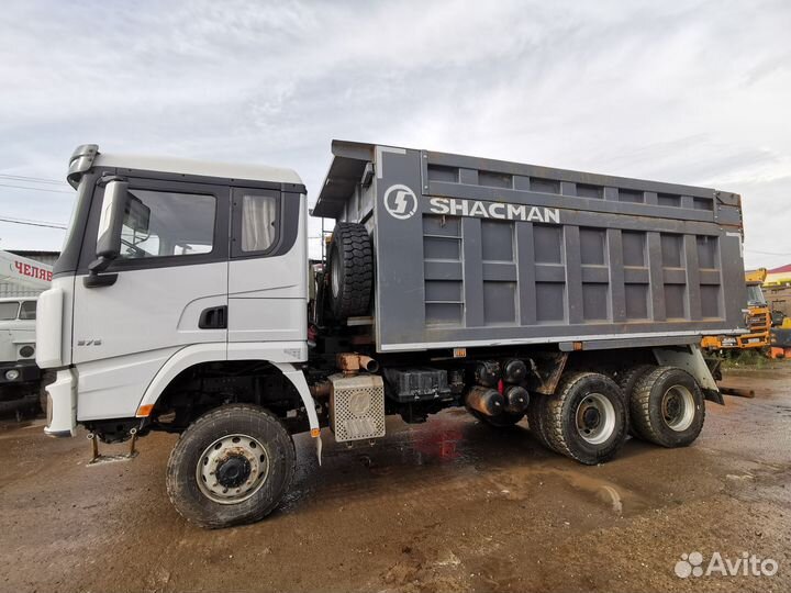 Shacman (Shaanxi) SX32586T385, 2021