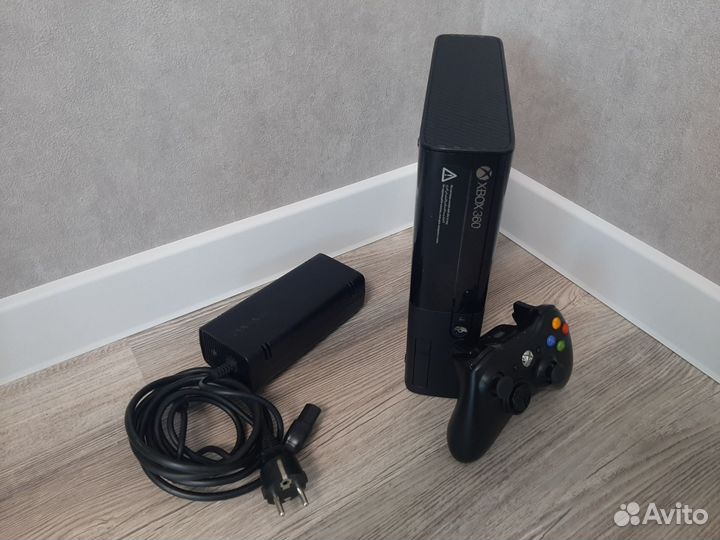 Xbox 360e 500gb freeboot