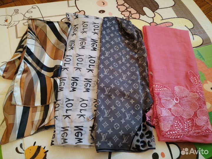 Женский шарф