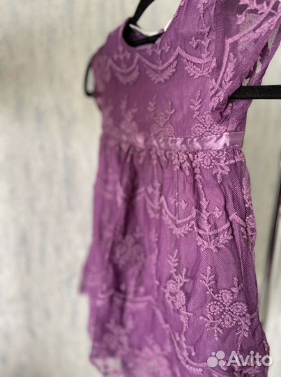 Платье для девочки праздничное