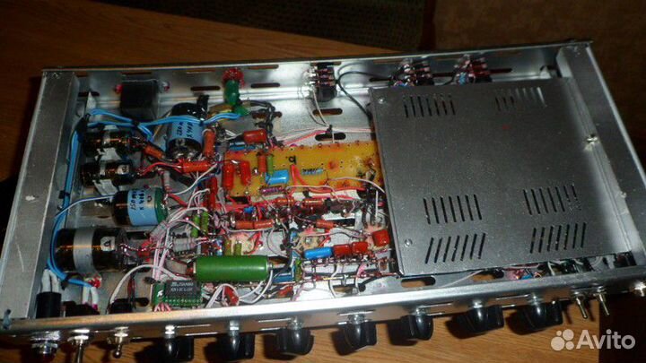 Ламповый гитарный усилитель