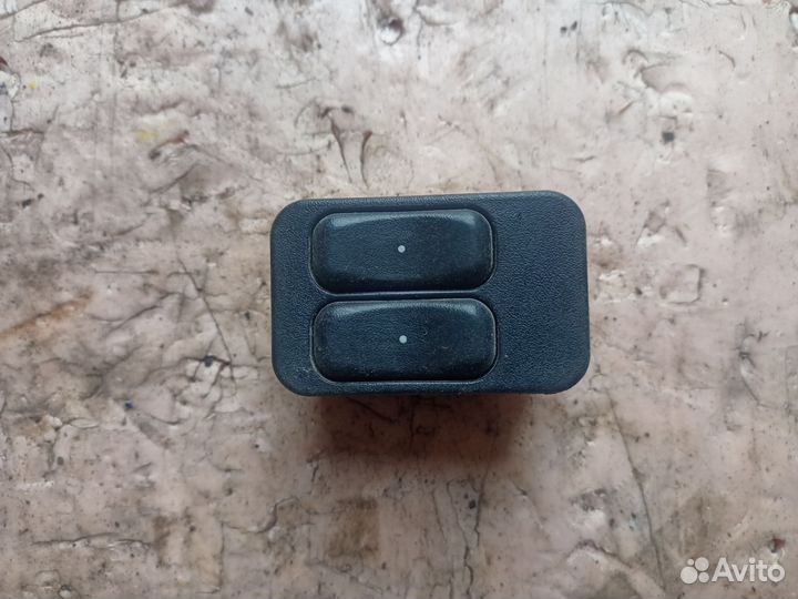 Кнопки стеклоподъемника Opel Zafira A