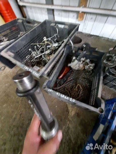 Volkswagen Tiguan 2.0 балансир