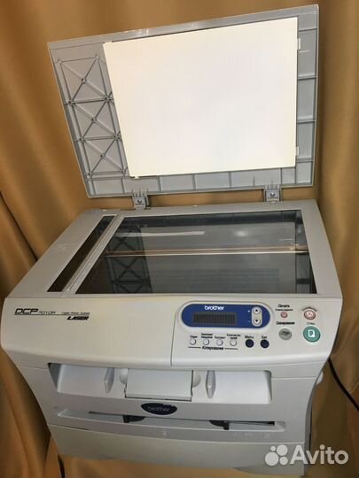 Лазерный мфу принтер Brother