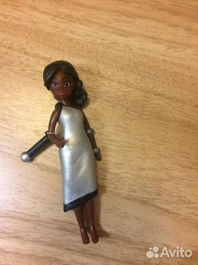 Куклы из серии «Давай дружить» начала 2000-х годов