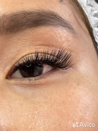 Наращивание ресниц