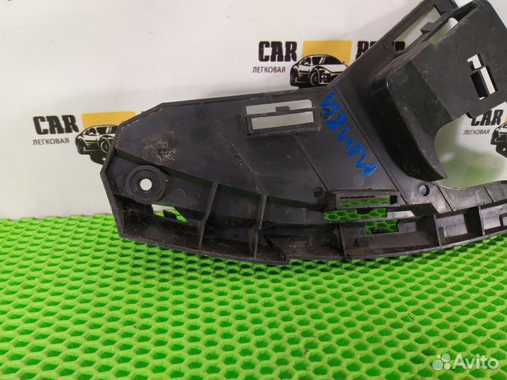 Кронштейн переднего бампера нижний левый L