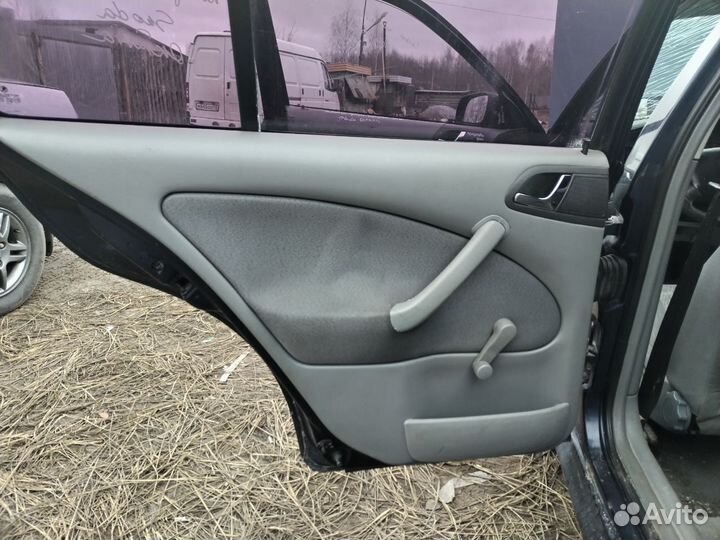 Дверь задняя левая в сборе Skoda Octavia