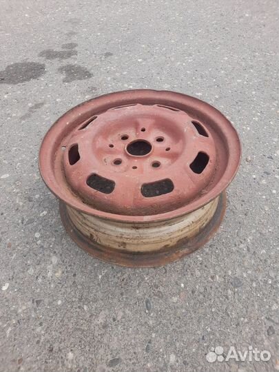 Запчасти СССР москвичь 2141